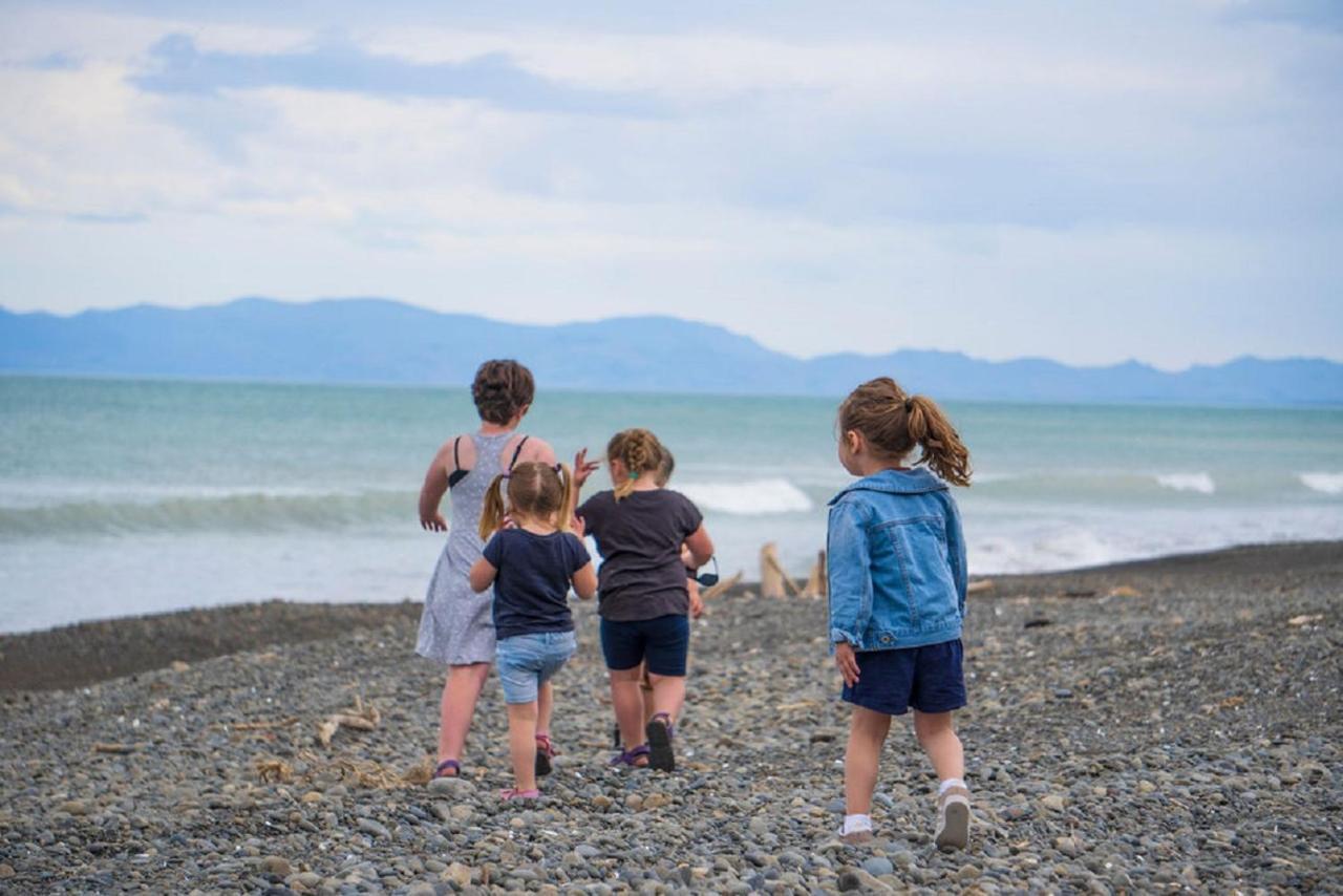 Leithfield Beach Holiday Park Bagian luar foto