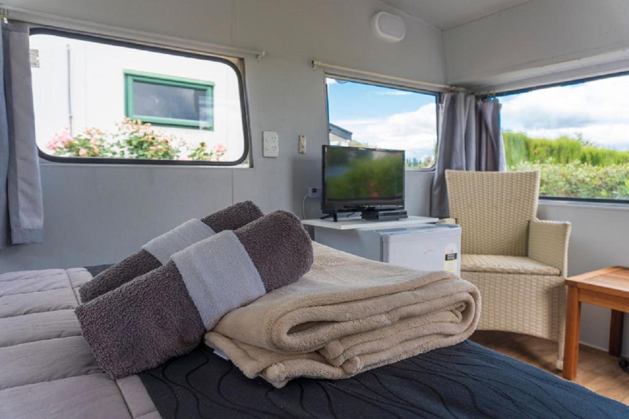 Leithfield Beach Holiday Park Bagian luar foto