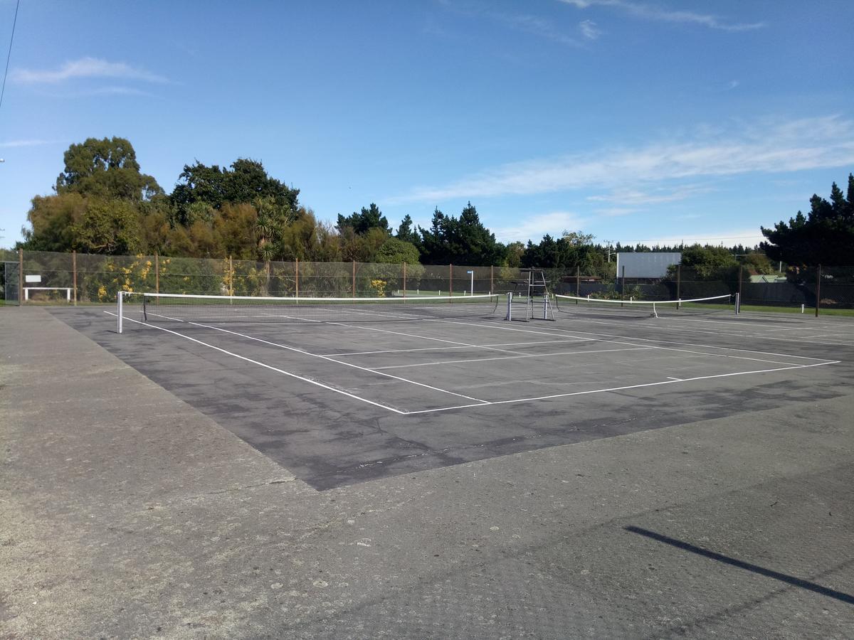 Leithfield Beach Holiday Park Bagian luar foto